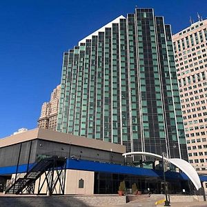 Fort Pontchartrain Detroit, A Wyndham Hotel